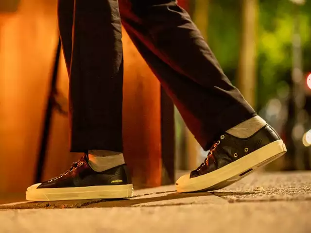 Are Converse shoes good for skateboarding? Why or why not?